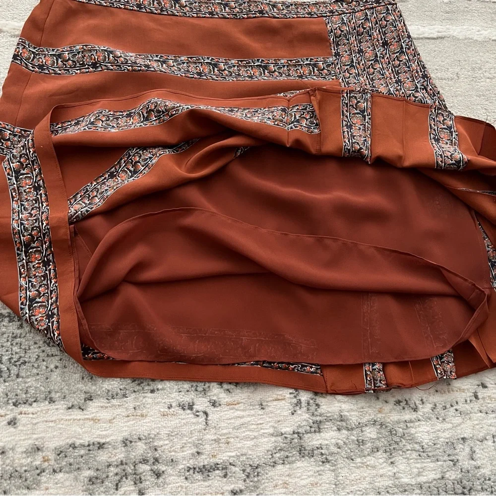 🆕 Tory Burch accordion pleat silk skirt